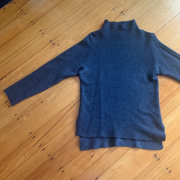 Bartolini Gray Wool and Cashmere Blend Mock Turtle Neck Sweater Medium - Picture 5 of 8